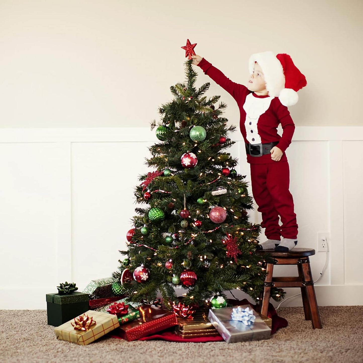 Christmas Tree Artificial Tree with Stand, Xmas Home Décor